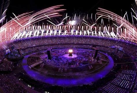 London Olympics Open With Quirky Ceremony Featuring Queen Elizabeth