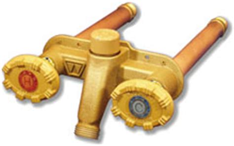 Hot and cold outdoor faucet. Freezeless Model 22 outdoor hot and cold supply faucets