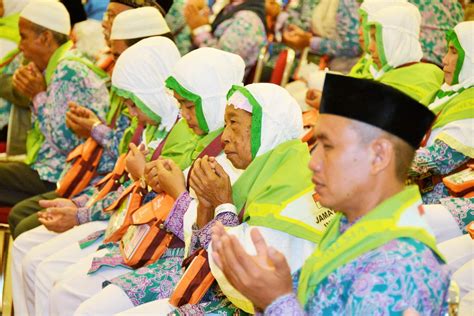 Pencak silat nasional tri gerak sakti & ilmu hikmah via abdulazisgofur.blogspot.com. Baca Surah Yasin, Al Fathihah dan Doa, untuk Kesehatan ...