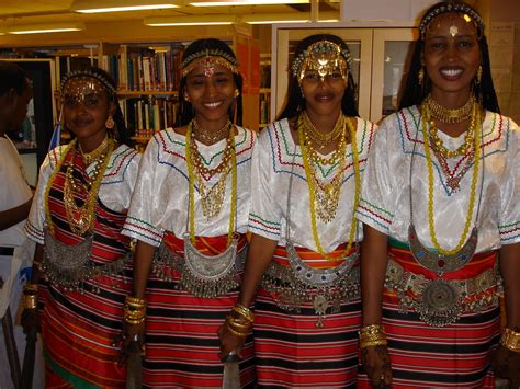 Djibouti is in the horn peninsula on the gulf of aden. Afar People from Djibouti - Photos - SomaliNet Forums