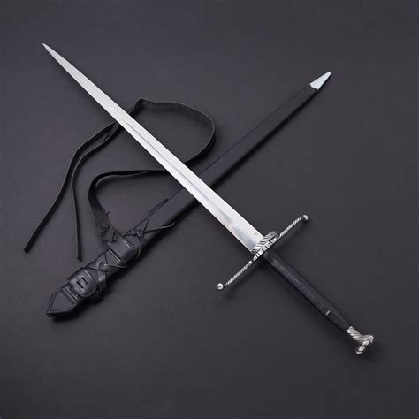 Darksword Armory Medieval Weaponry Touch Of Modern