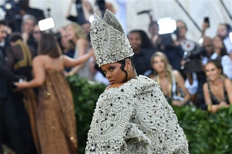 met gala 2018 rihanna ‘pope dress sparks catholic fury as ‘disgusting outfit causes stir