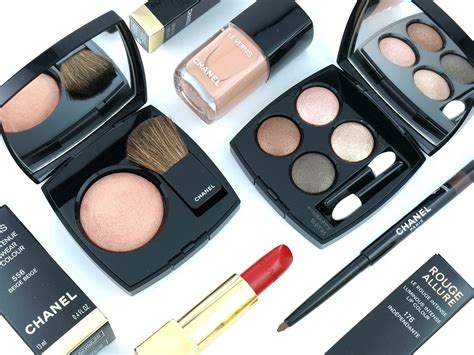 Chanel Spring 2017 Coco Codes De Chanel Collection Review