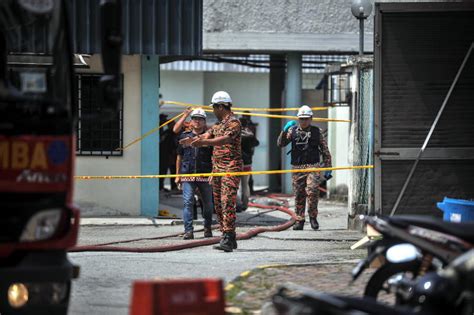 Oleh itu ia sukar dikesan. Litar Pintas Dipercayai Punca Kebakaran Stor IFPN HKL ...