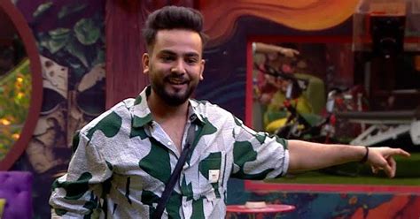 Bigg Boss Ott Season Triggered Insaan Reply On Elvish Yadav Vs Hot