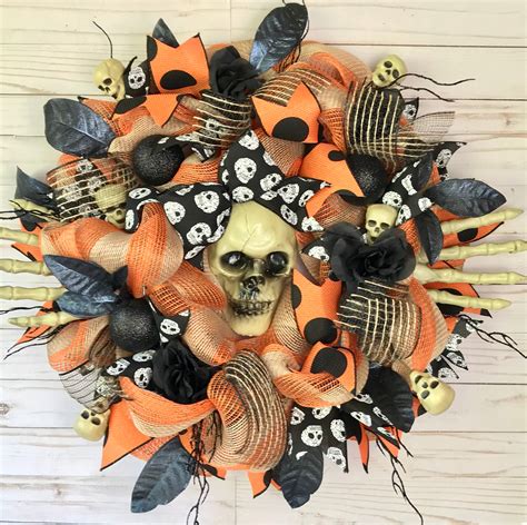 Halloween Wreath, Skeleton Wreath, Spooky Wreath