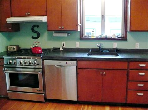 What color kitchen cabinets are in style 2021. kitchen | original cabinets (circa 1960) with knobs from ...