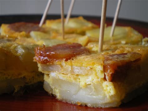 LES METS TISSÉS Cuisine dici et dailleurs TORTILLA POMMES DE TERRE