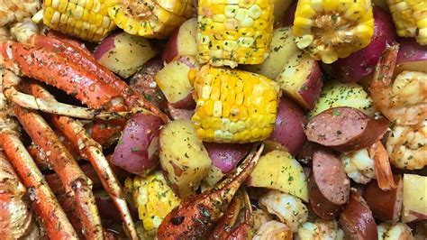 Shellfish shells have a way of stinking up a. SEAFOOD BOIL OVEN RECIPE| HOW TO MAKE SEAFOOD BOIL AT HOME ...