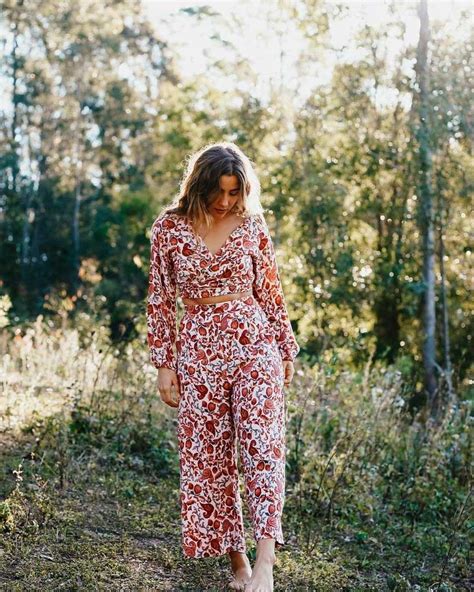 Saroka was founded in 2015 in melbourne and catering to women up to a size 16, this clothing brand has a focus on slow and sustainable fashion, with every piece handmade. 16 Australian Ethical Fashion Brands That Will Make You ...