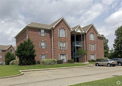 You will be in love with this three beds, 2 baths home in olive branch! Annandale Gardens Apartments Rentals - Olive Branch, MS ...