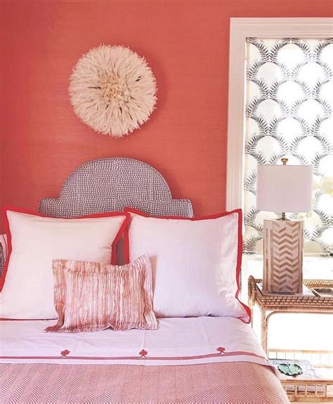 A Cool Coral Bedroom 🧡 ️💜 Regram Coral Bedroom Coral Walls Bedroom