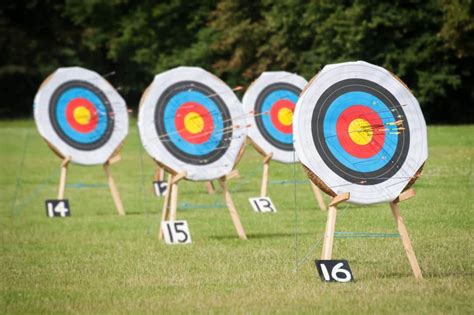 7 Ways To Make An Inexpensive Diy Archery Target Outdoor Troop