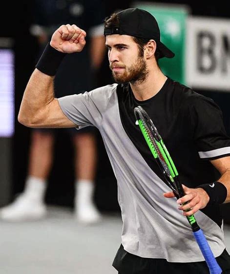 Open, fans discovered a liam hemsworth lookalike in russian player karen khachanov. There's A Tennis Player Who Looks Like Liam Hemsworth And ...