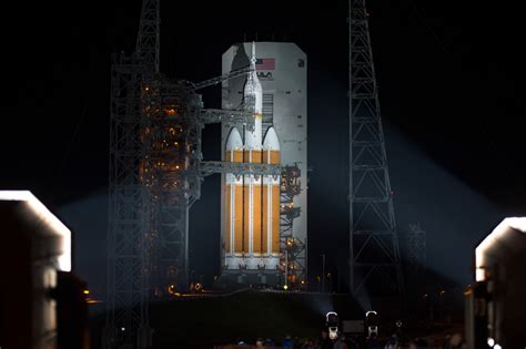 Mars Destined Nasa Orion Spacecraft Launches For First