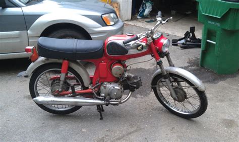 Lot of 8 vintage Motorcycles and parts, BMW, BSA and Honda