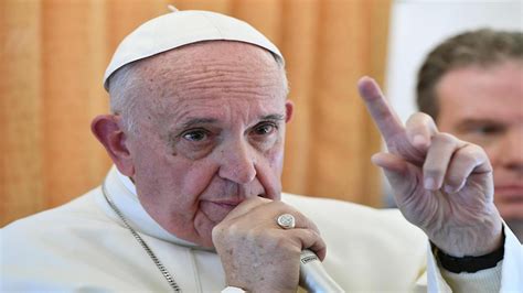 Pope Says He Wont Consider Female Priesthood