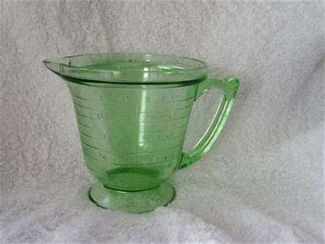 Green Depression Uranium Glass Measuring Cup T S Handimaid Usa Cup
