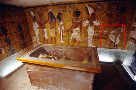 Tutankhamuns Tomb Reveals Its Greatest Secret The Grave Of Queen Nefertiti World News