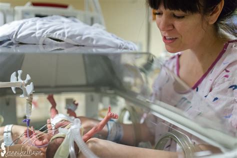 43 Photos That Show The Incredible Strength It Takes To Give Birth Huffpost Life