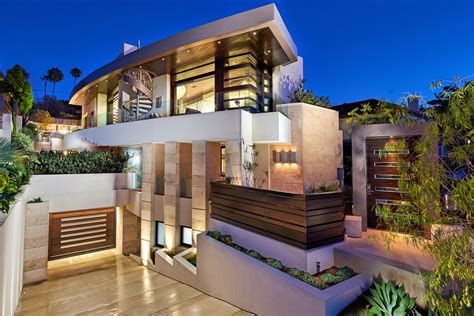 Find modern 6 bedroom 2 story million dollar mansion designs, large ranch homes & more. Stunning Luxury Contemporary Modern Custom Home in La ...