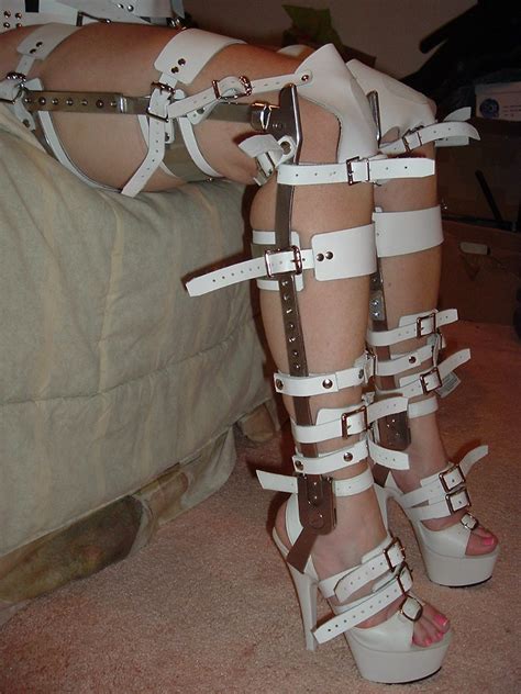 Unlocked Braces On Beautiful Legs In The Sitting Position Flickr