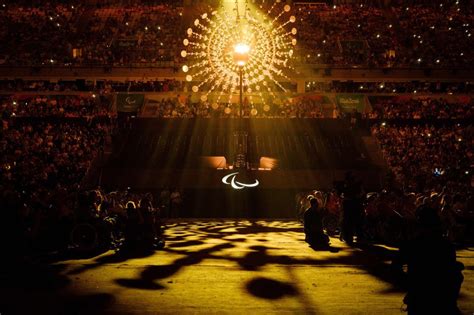 El comité olímpico internacional eligió a tokio, una de las ciudades que se habían postulado para celebrarlos, el 7 de septiembre de 2013, durante la 125.ª sesión del. Las Mejores Fotos ceremonia de clausura Paralímpicos 2016 ...