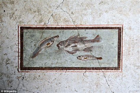 Archaeologists Discover Paintings Of Egypt In Pompeii Daily Mail Online