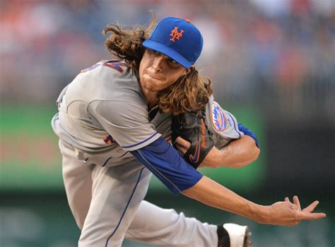 Jacob Degrom New York Mets Pitcher To Rejoin Team