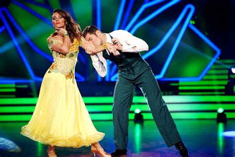 Hinter den kulissen kam es zu einem überraschenden heiratsantrag. Let's dance am 5.4.2019 Fakten: Wer ist ausgeschieden ...