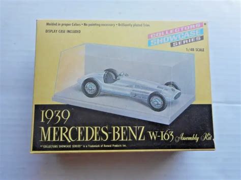 Vintage Renwal 1939 Mercedes Benz W 163 Model Kit W Showcase 148