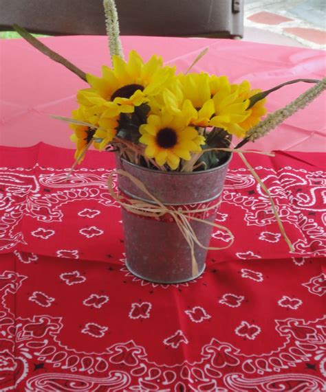 Pin By Alana Valente On My Creations Western Party Centerpieces