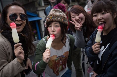 Japans Annual Penis Festival Is As Phallic As Youd Expect Photos Huffpost