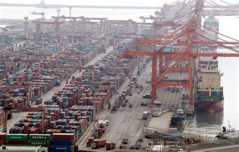 South Korea Exports Shrink For Fifth Straight Month Wsj