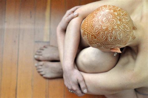 And i love how the tattoo starts above the breasts, and then moves down, leaving you with questions what is down. After chemo hair loss, 'henna crowns' help heal - TODAY.com