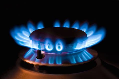 Para el año 1802, fue el inventor alemán frederick albert wilson quien preparó con gas la primera comida de la historia aunque parezca extraño. Invest in Natural Gas with ETFs