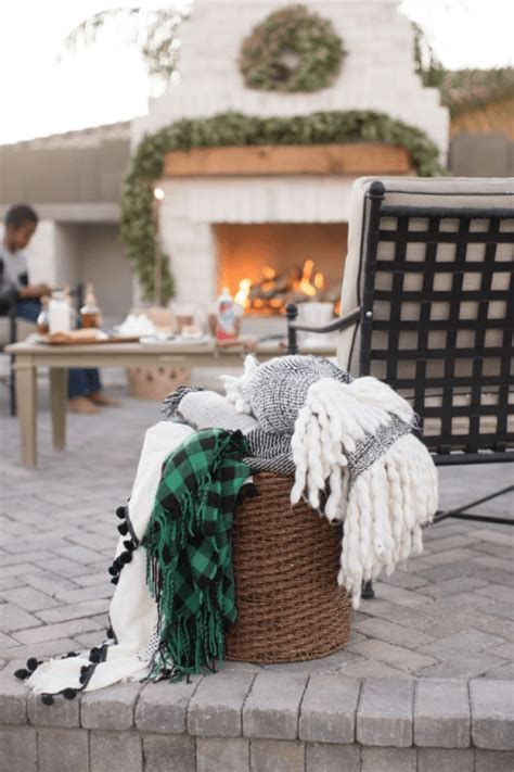 How Warm Weather Dwellers Do Winter Outdoor Entertaining Outdoor