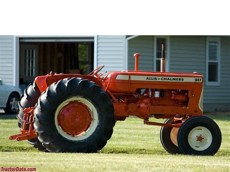 Allis Chalmers D17 Tractor Photos Information