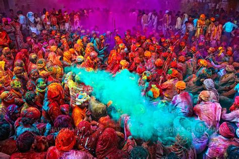 Nice Holi Colourful Wallpaper Iphone Download Hd Wallpapers