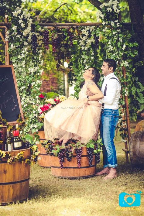35 Super Unique Pre Wedding Shoot Ideas Wedmegood
