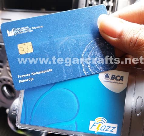 Kartu Elektronik E Money Bca Flazz Untuk Merchandise Perusahaan