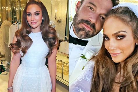See Jennifer Lopezs 2 Dresses For Las Vegas Wedding To Ben Affleck