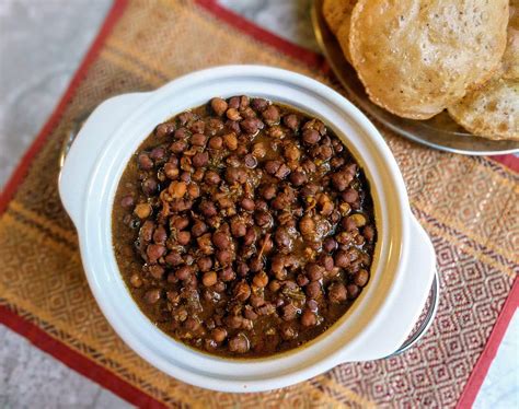 Chana dal is baby chickpeas that has been split and polished. Kala Chana Masala Recipe | Black Chickpea Curry | VegeCravings