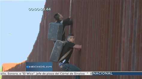 Suspected Smugglers Caught On Video Scaling Us Border Fence Arizonas