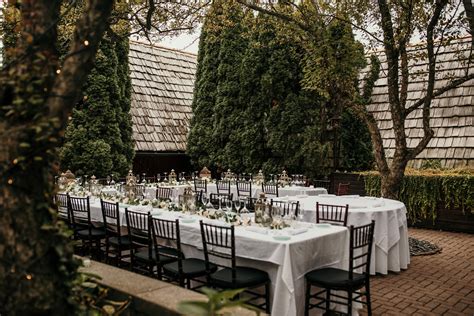 13 Garden Inspired Wedding Venues In Michigan