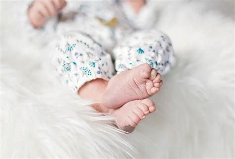 Ada Anak 0 12 Bulan Ibu Ayah Wajib Ambil Tahu Perkembangan Asas Bayi