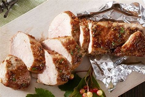Allow it to rest for 5 to 15 minutes before carving. How To Cook Pork Tenderloin in Oven with Foil - FamilyNano