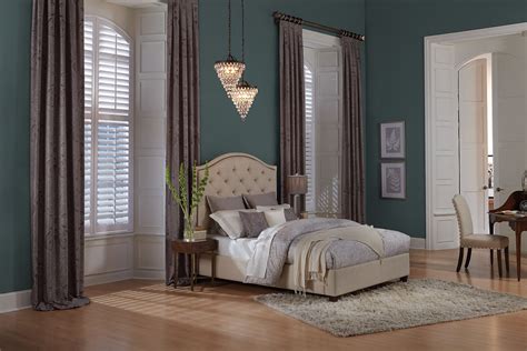 Whether it is living room curtains, custom kitchen curtains, bay window treatments, or kid's bedroom curtains, there are many different window treatment ideas for you to choose from. Best Home Improvements with Window Treatment Ideas for Bay ...