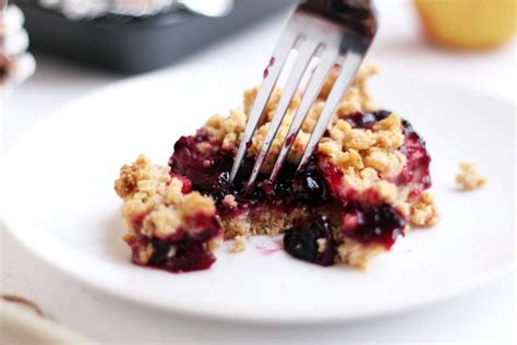 Easy Apple Blueberry And Blackberry Crumble