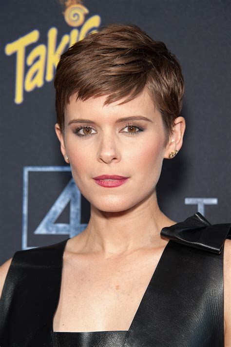 Kate Mara Confirms 90s Lip Liner Is Alive And Well Stylecaster
